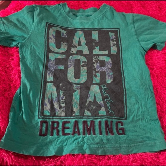 California Dreaming Kids Shirt Size 8 - Picture 1 of 5